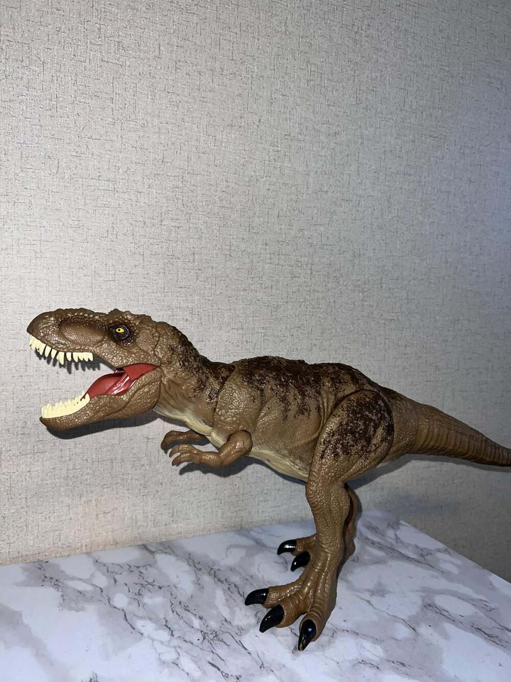 Jurassic World Stomp 'n Escape Tyrannosaurus Rex Dinosaur Figure